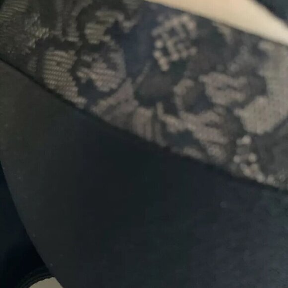 **Warner's** Womens Bra 34B Simply Perfect Underwire Smooth Look Black LACE - Picture 2 of 5